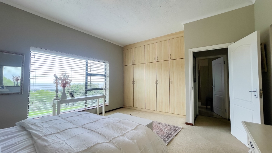 4 Bedroom Property for Sale in Groot Brakrivier Central Western Cape